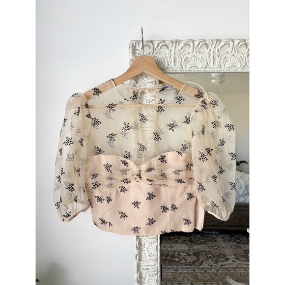 Zara Puff Sleeve Semi Sheer Floral Top - Picture 2 of 8